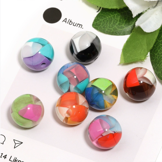 Acrylic Transparent Geometric Pattern Beads 14mm